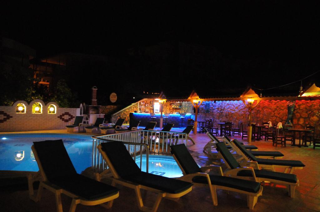 Atlantik Apart Hotel Didim Exterior foto